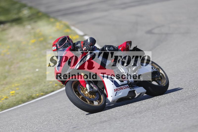 /05 07.04.2026 Cornu Master School ADR/Gruppe gruen/5